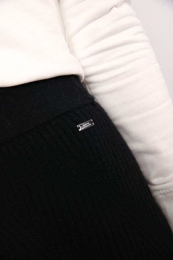 Юбка Armani Exchange Черный