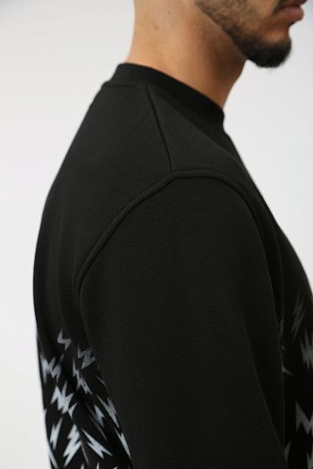 Худи Armani Exchange
