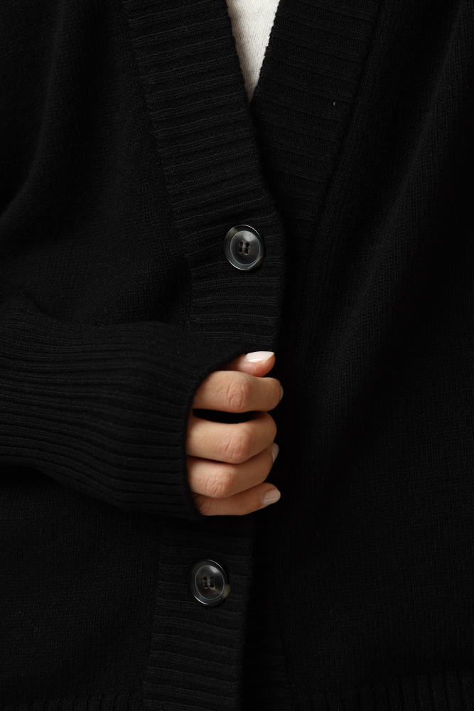 56M00548-0F000701 кардиган trussardi 