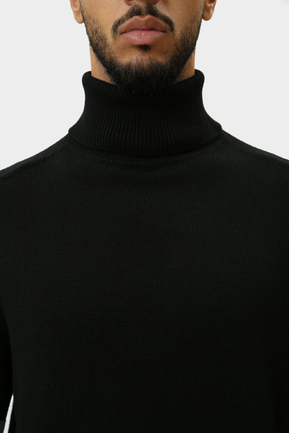 Водолазка Armani Exchange Черный