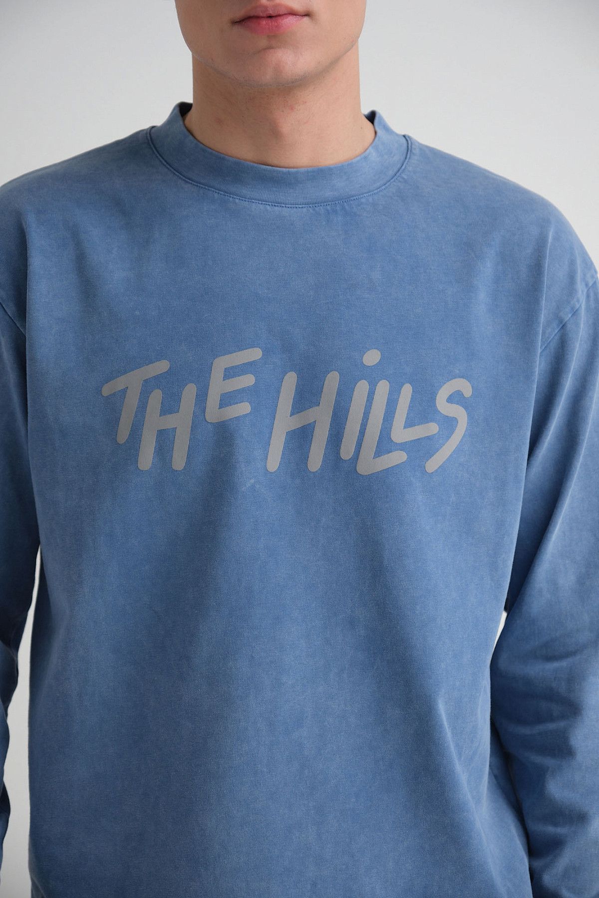 Лонгслив The Hills Голубой