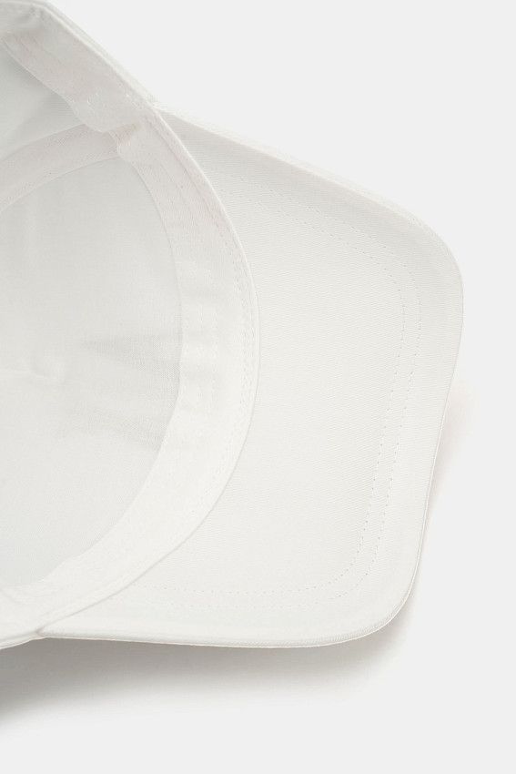 Кепка Armani Exchange Белый