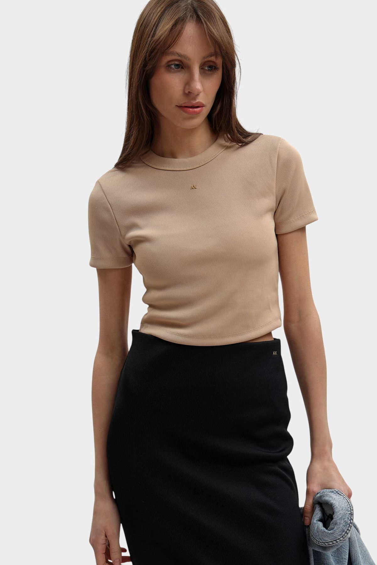 Футболка Armani Exchange Бежевый