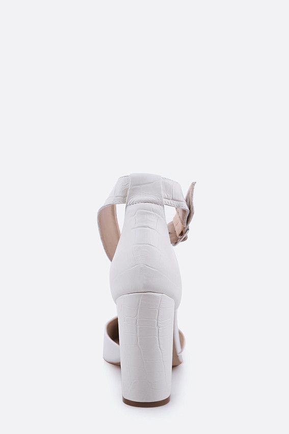 Босоножки на каблуке Marc Cony