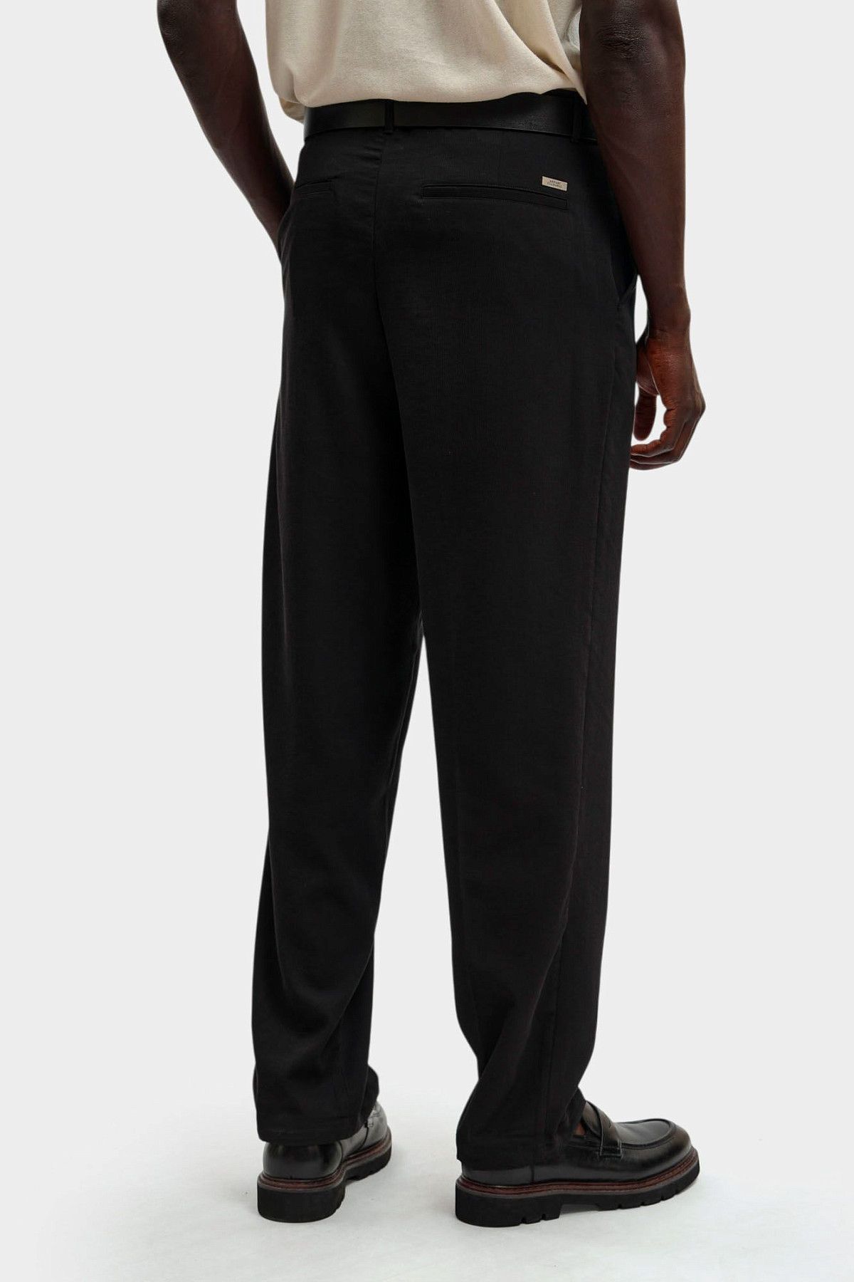 Брюки Armani Exchange Черный