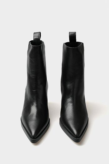 Челси Karl Lagerfeld
