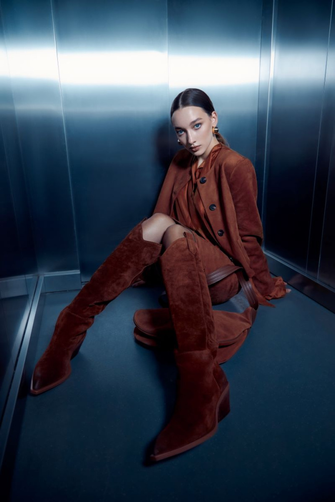 4203-685-13 Сапоги-казаки Marc Cony Коричневый