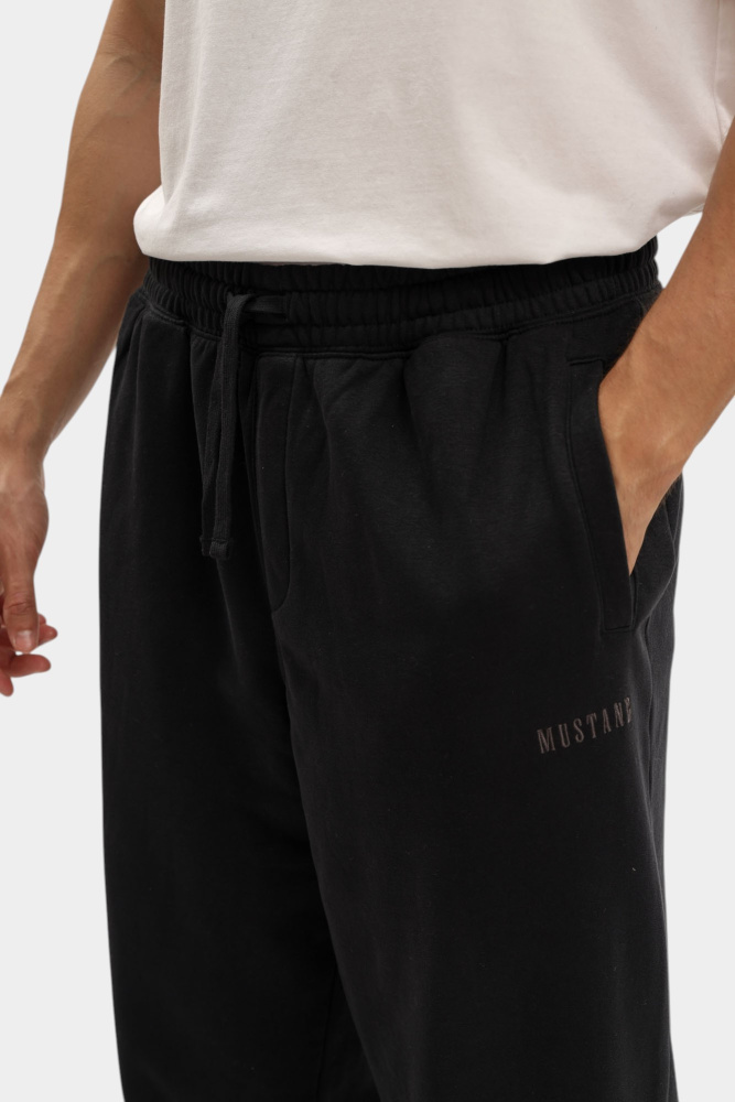 1016975 Джоггеры Mustang Черный
