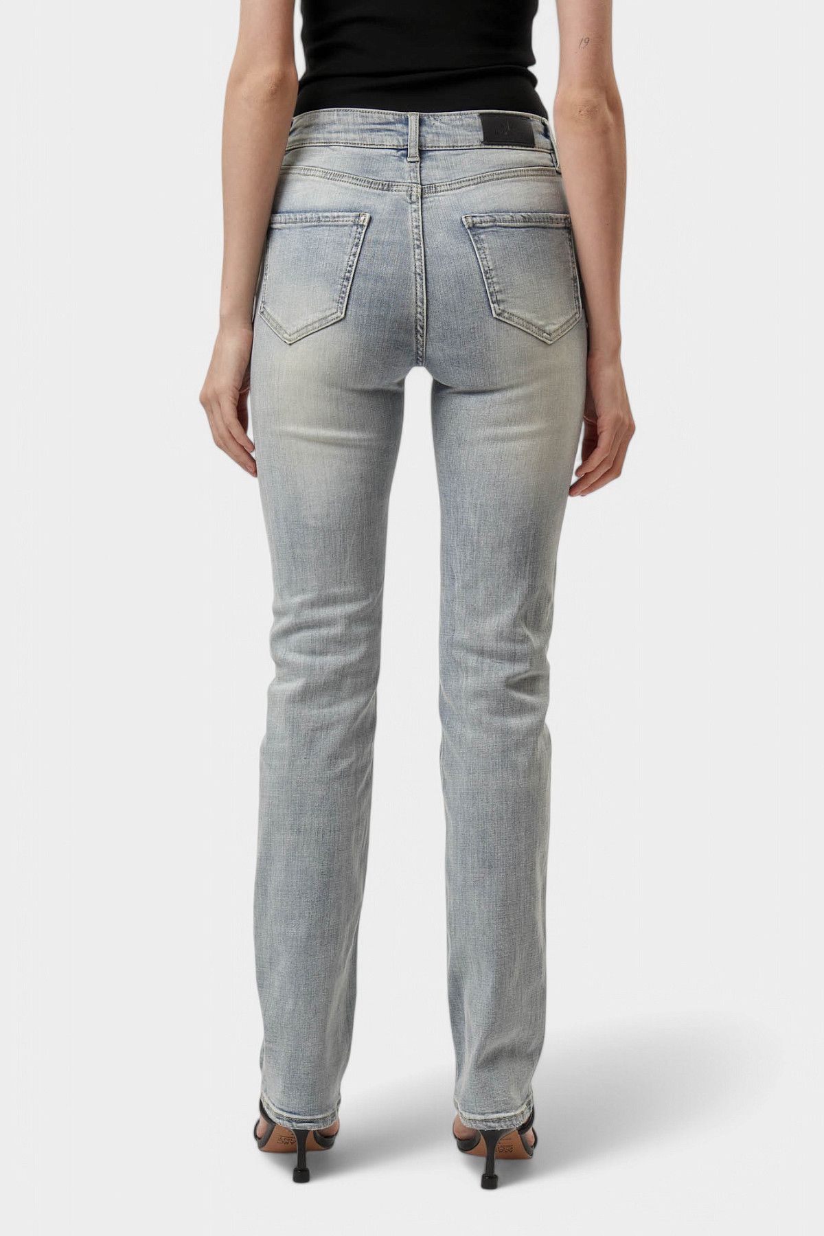 Брюки джинсовые Armani Exchange