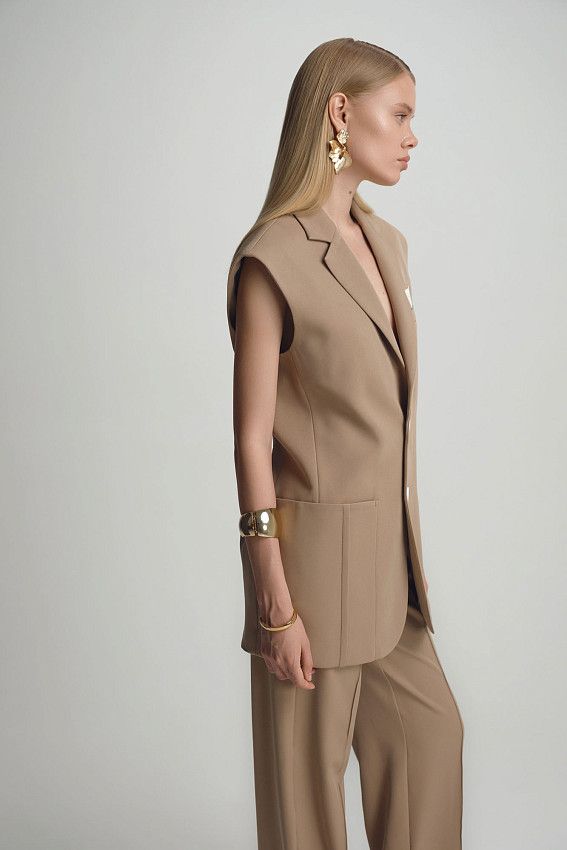 Жилет The Hills Бежевый