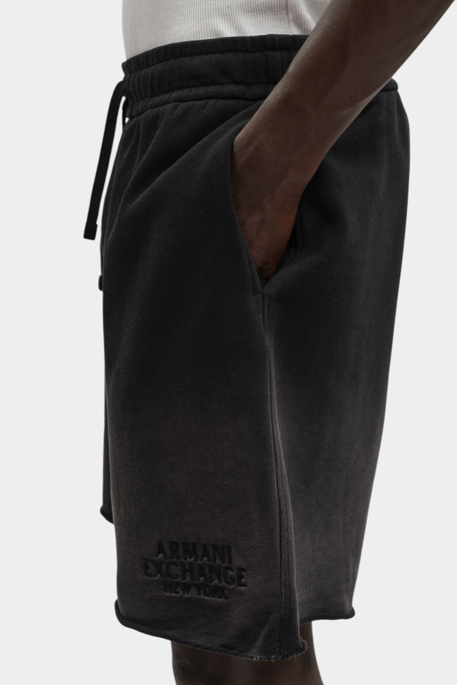 XM001769_AF20169 Шорты Armani Exchange Черный