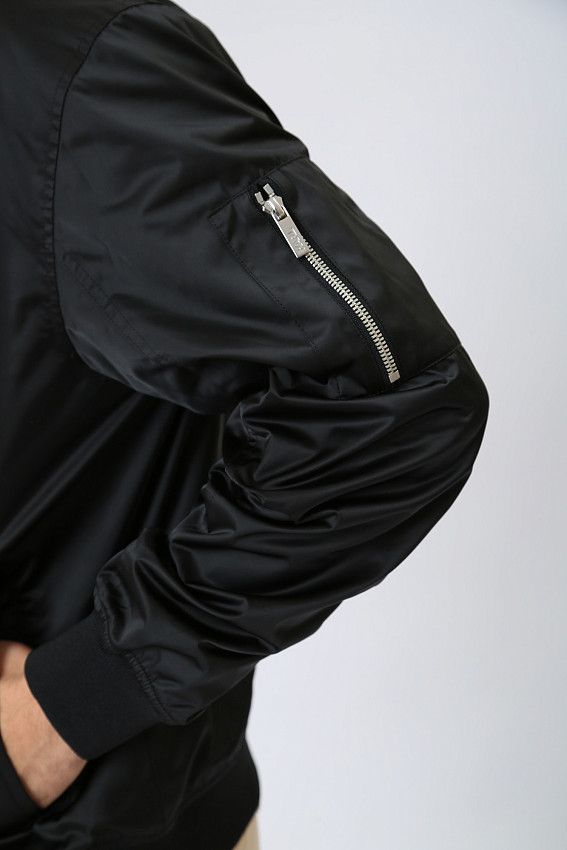 Куртка бомбер Karl Lagerfeld Черный