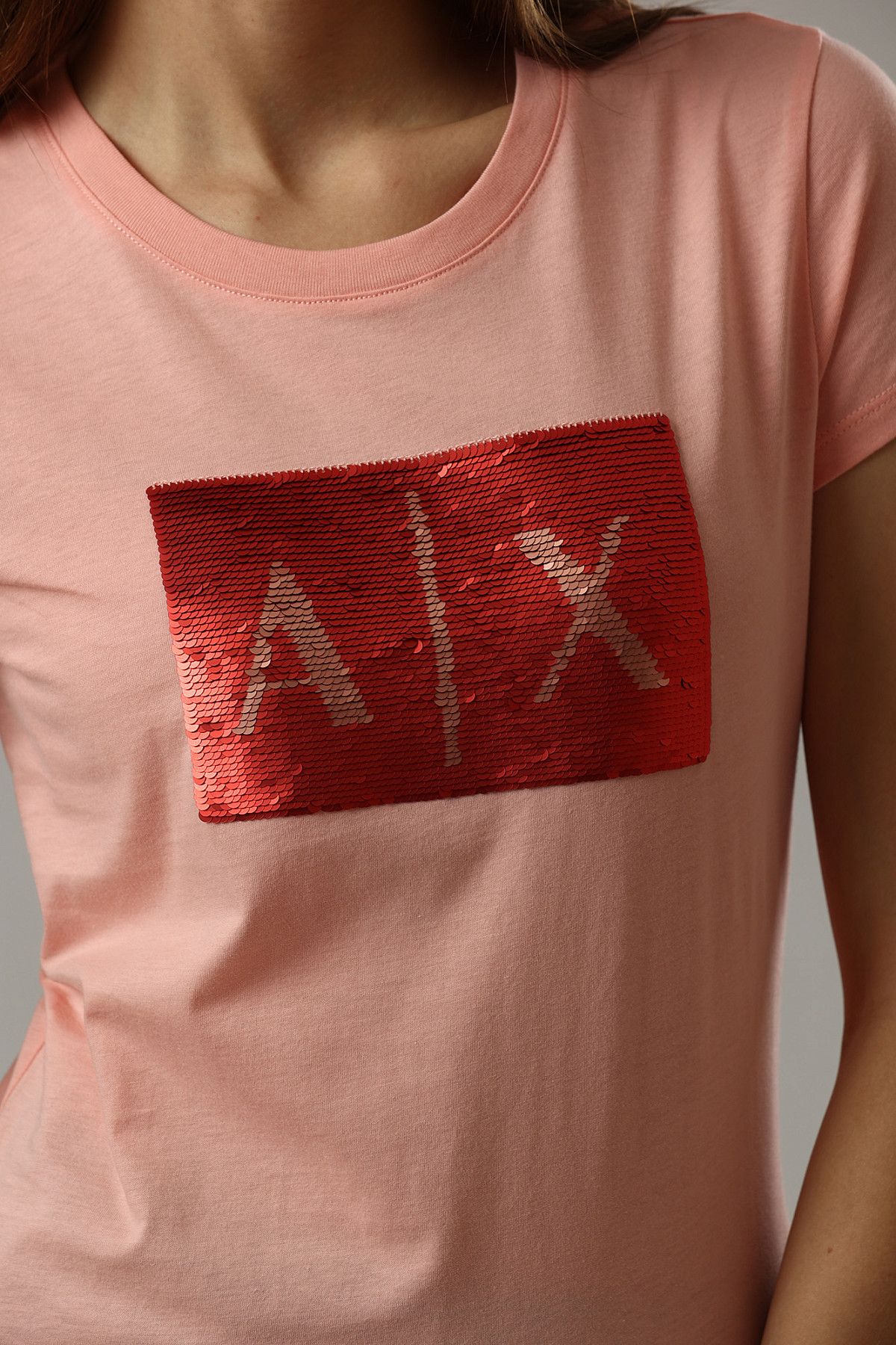 Футболка Armani Exchange Розовый