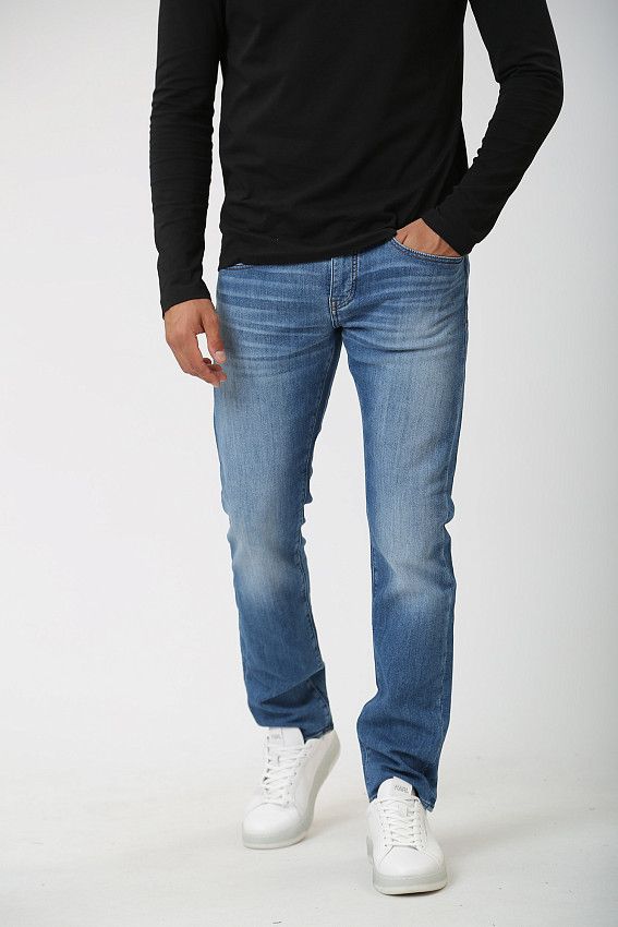 Брюки джинсовые Armani Exchange