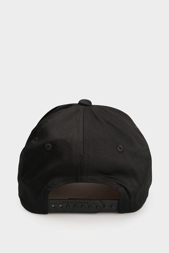 Кепка Armani Exchange Черный