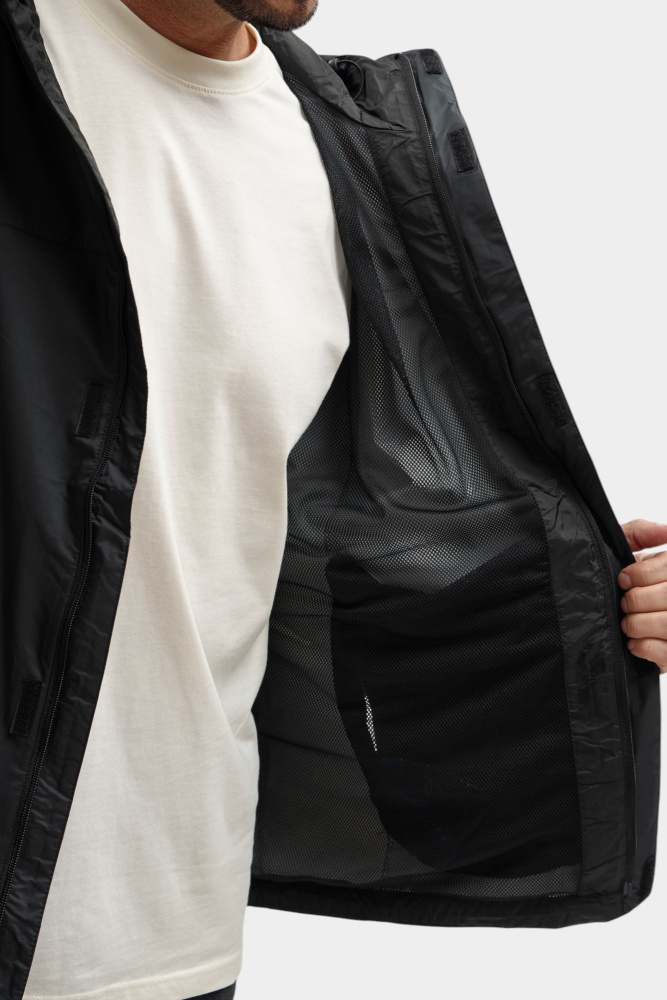 1533891 Ветровка Columbia Черный