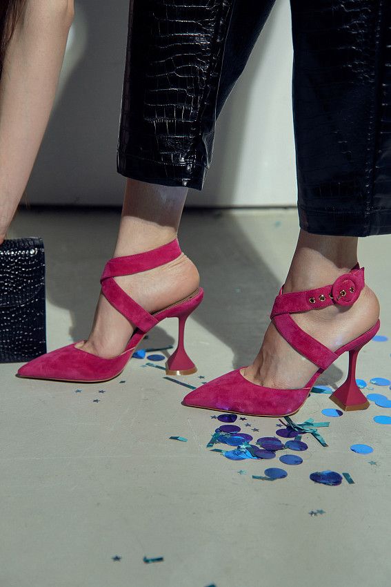 Босоножки на каблуке Marc Cony