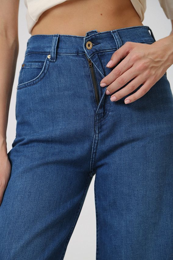 Джинсы Luise Mustang