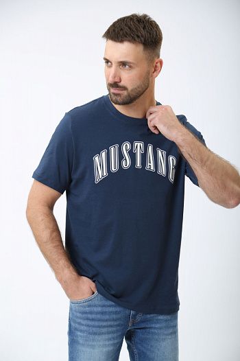 Футболка Mustang