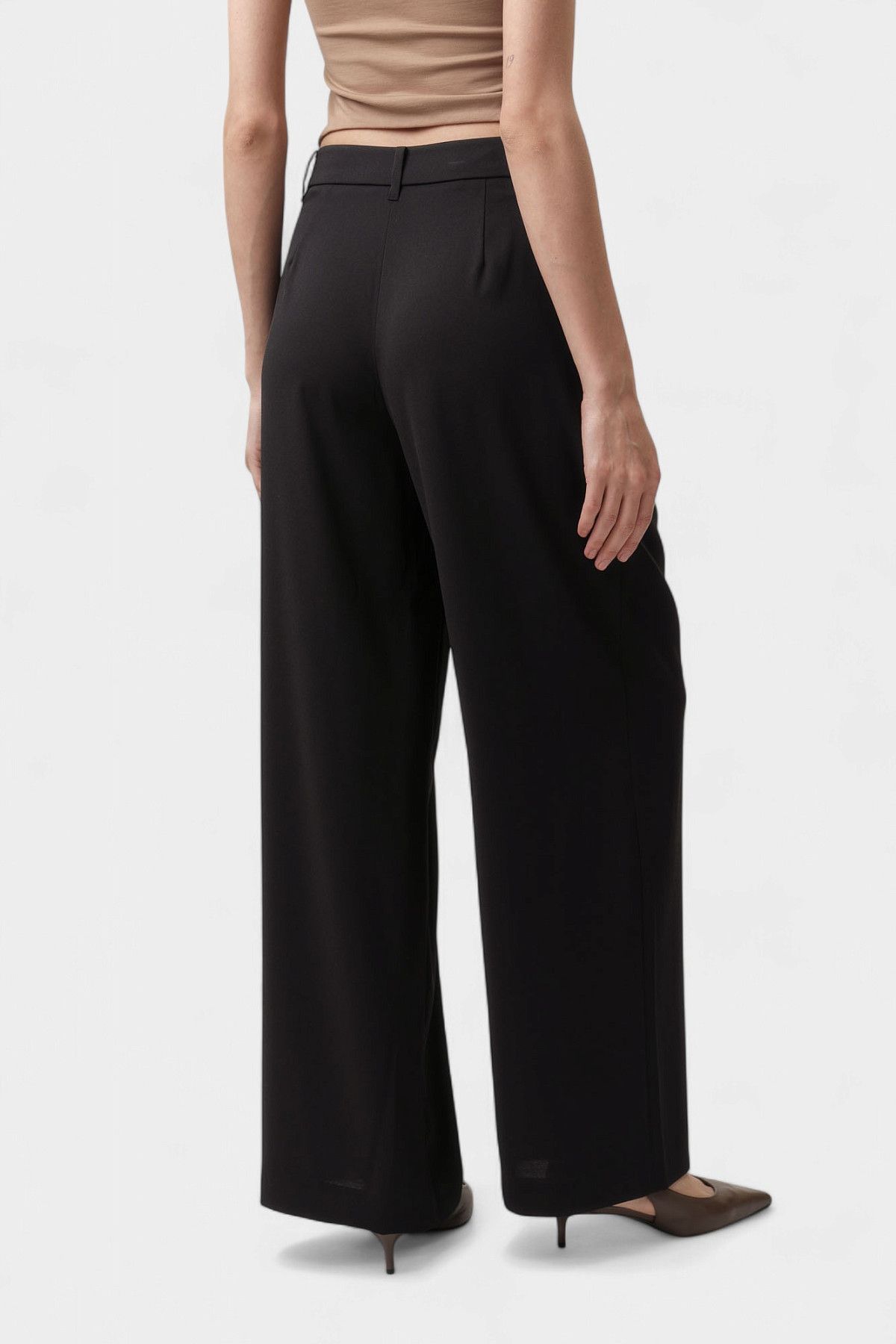 Брюки Armani Exchange Черный