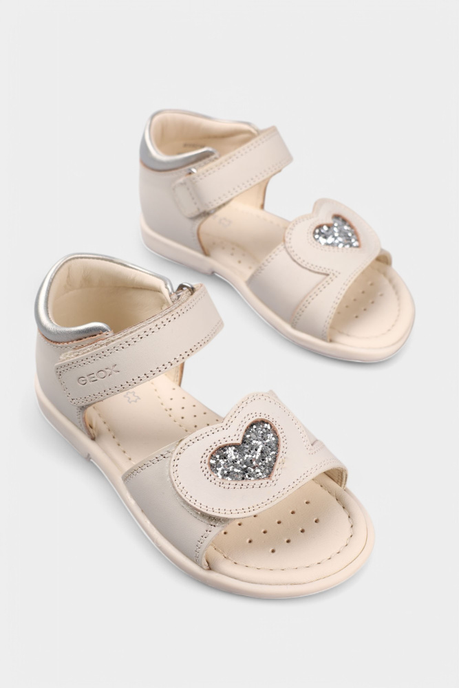 B5521B085NFC Сандалии Geox Белый