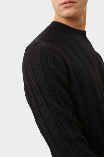 Джемперы, свитеры и кардиганы