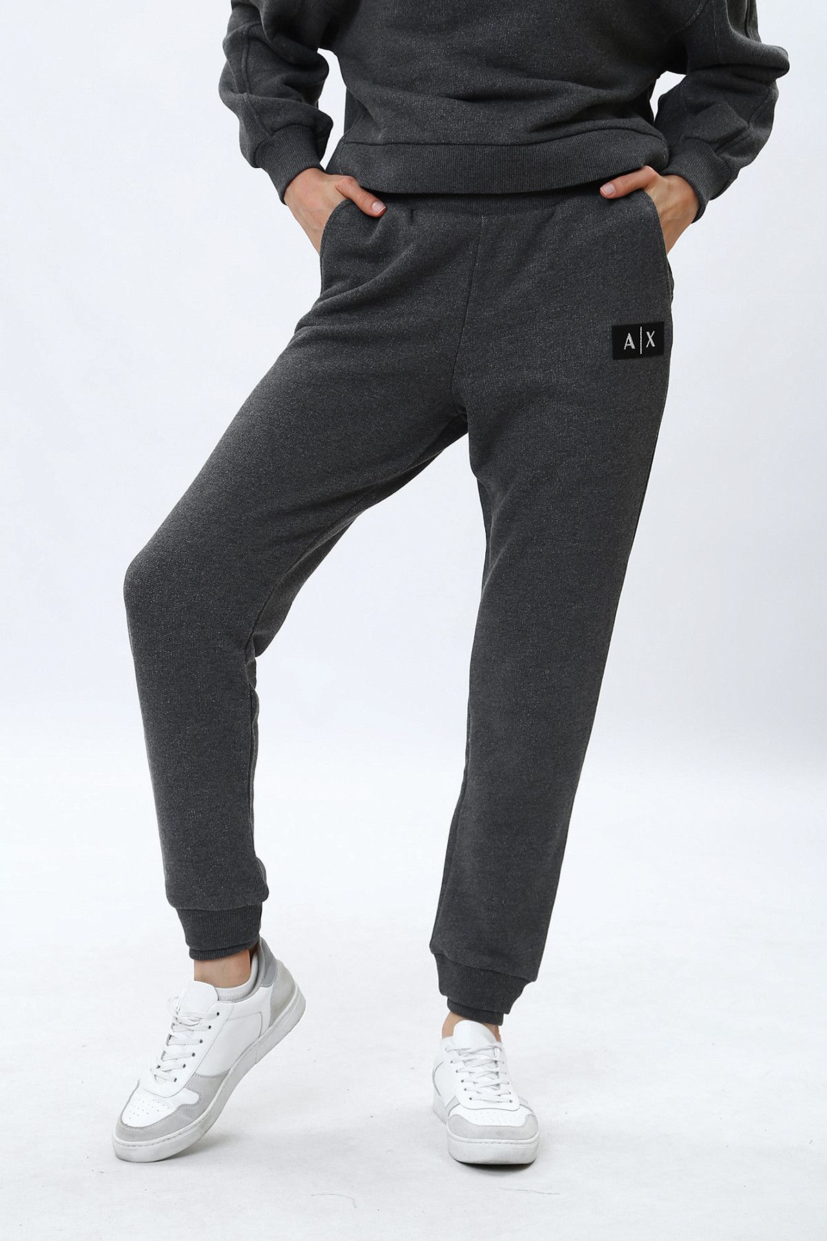 Брюки спортивные джоггеры Armani Exchange Серый
