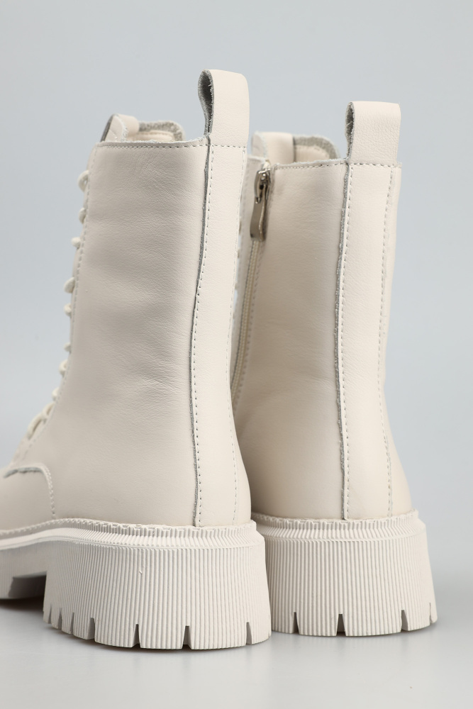 895-2NT Ботинки Marc Cony Молочный