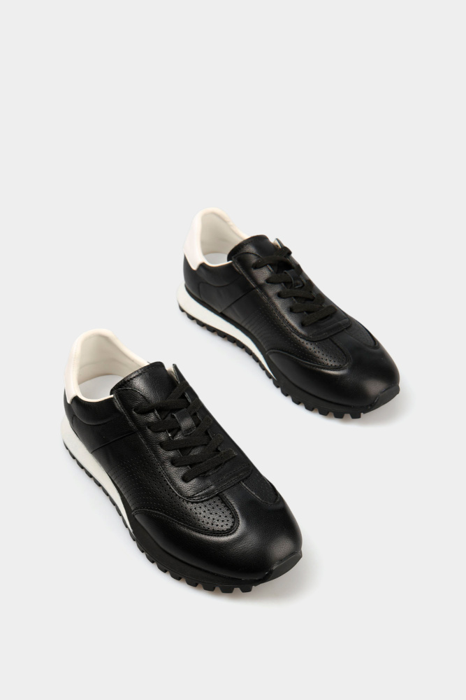 MC23682-WB Кроссовки Marc Cony Черный