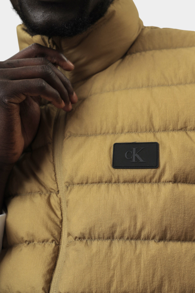 J30J326718 Жилет Calvin Klein Jeans Коричневый