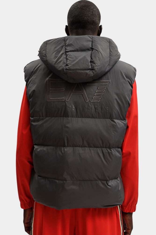 7M000693_AF15956 Жилет  EA7 Серый