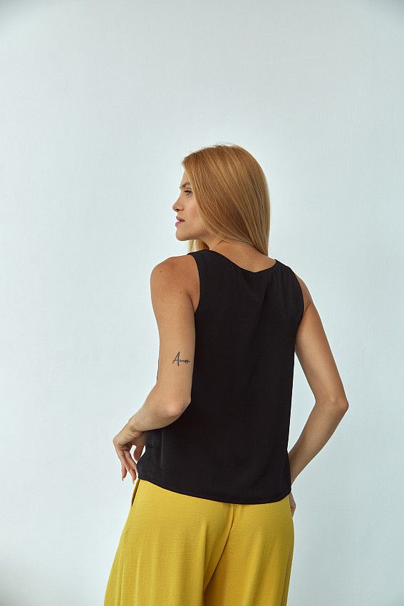 Топ The Hills Черный