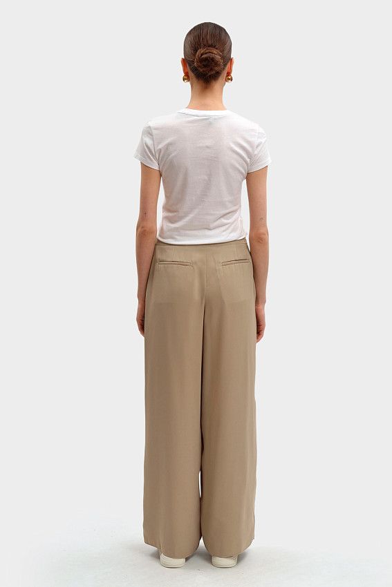 Футболка Armani Exchange Белый