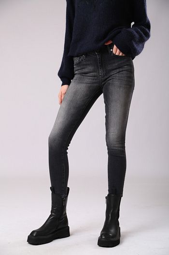 Джинсы серые Armani Exchange