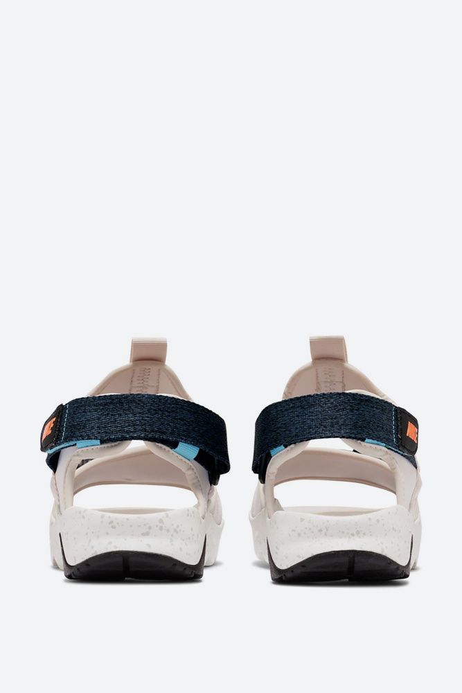 Сандалии Nike