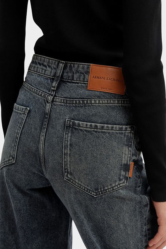 Джинсы Armani Exchange