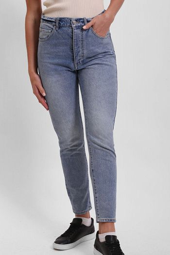 Джинсы Armani Exchange