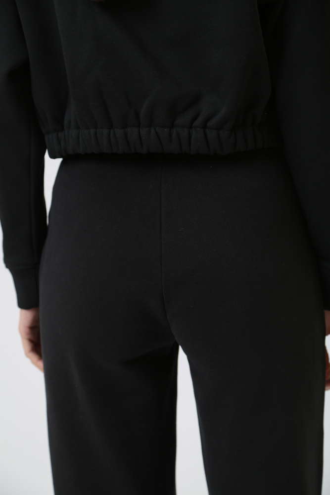 J20J222245 брюки спортивные calvin klein jeans 