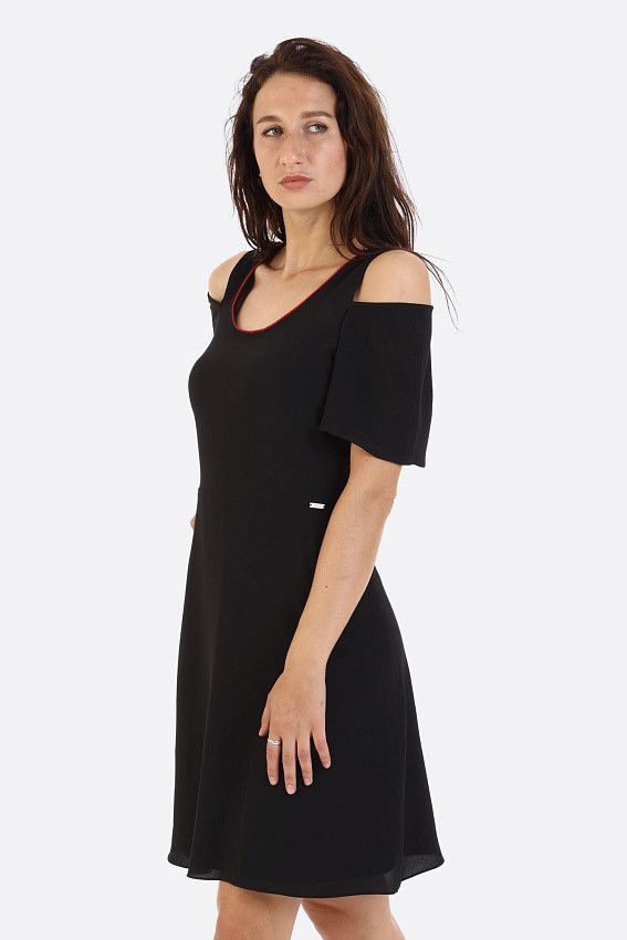 Платье Armani Exchange Черный