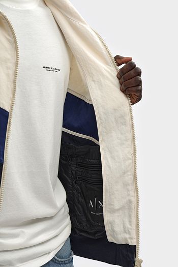 Ветровка черная Armani Exchange