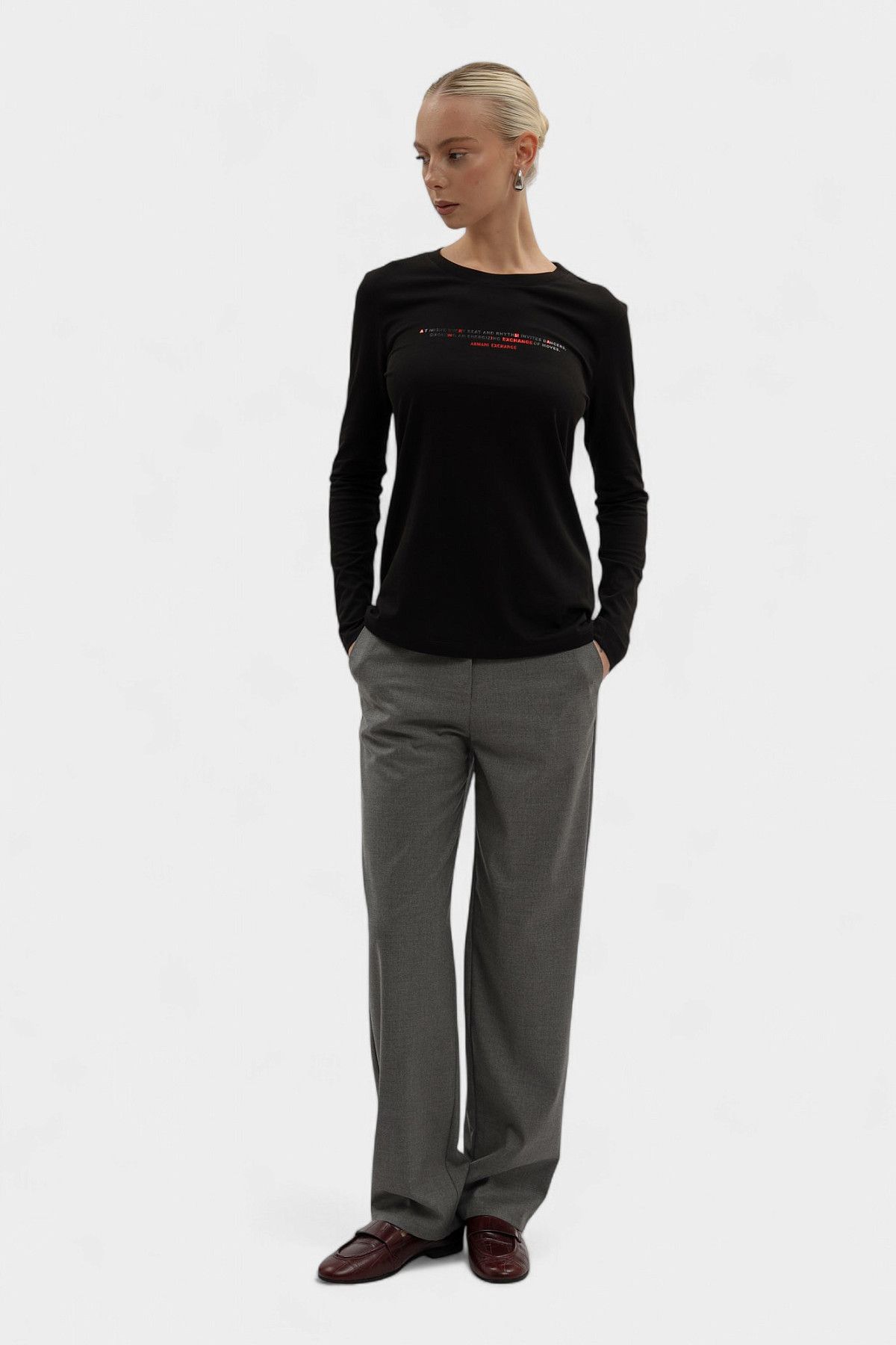 Лонгслив Armani Exchange Черный