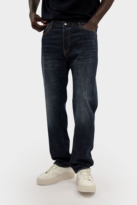 Джинсы Armani Exchange