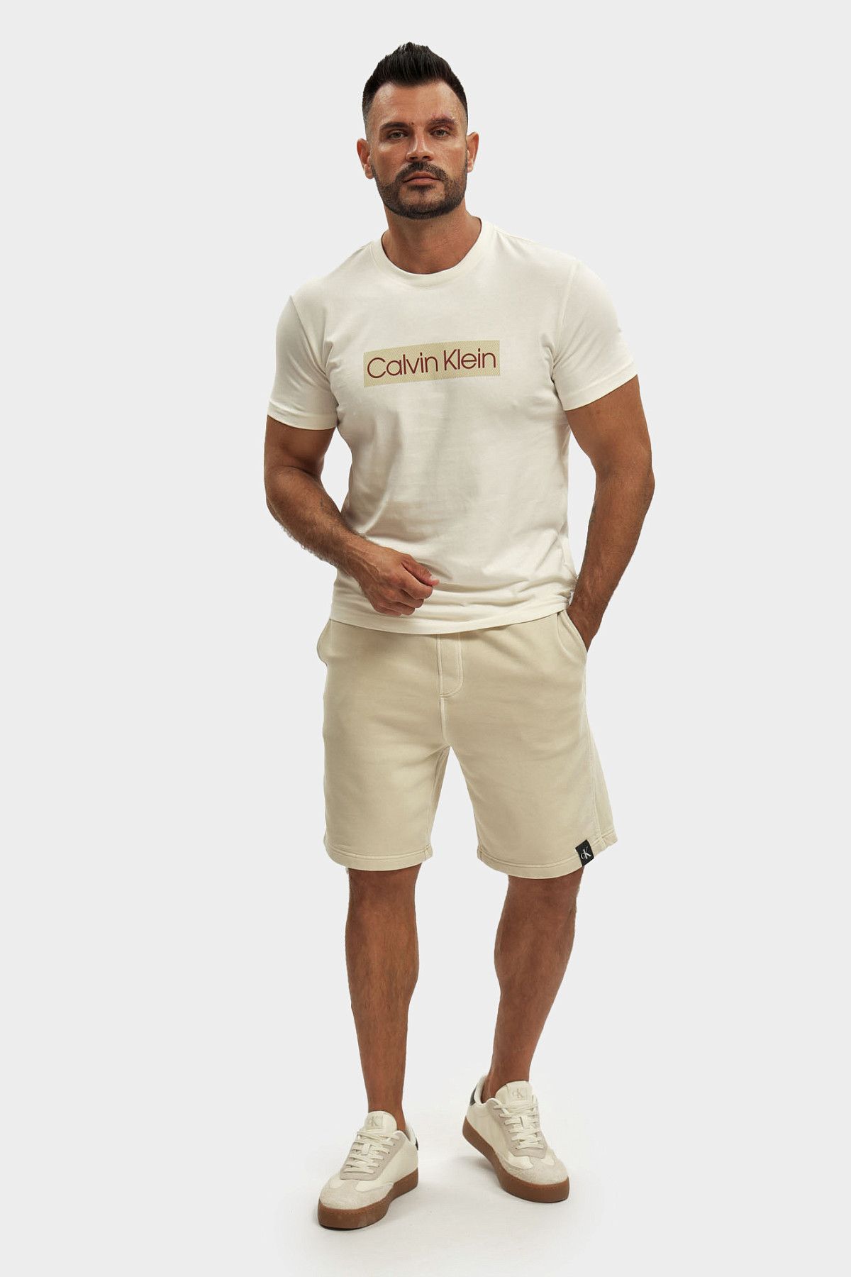 Шорты трикотажные Calvin Klein Jeans Бежевый