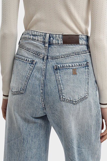 Джинсы Armani Exchange