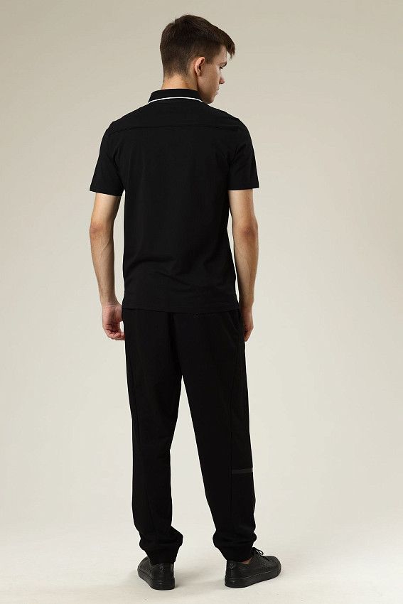 Брюки спортивные джоггеры Armani Exchange Черный
