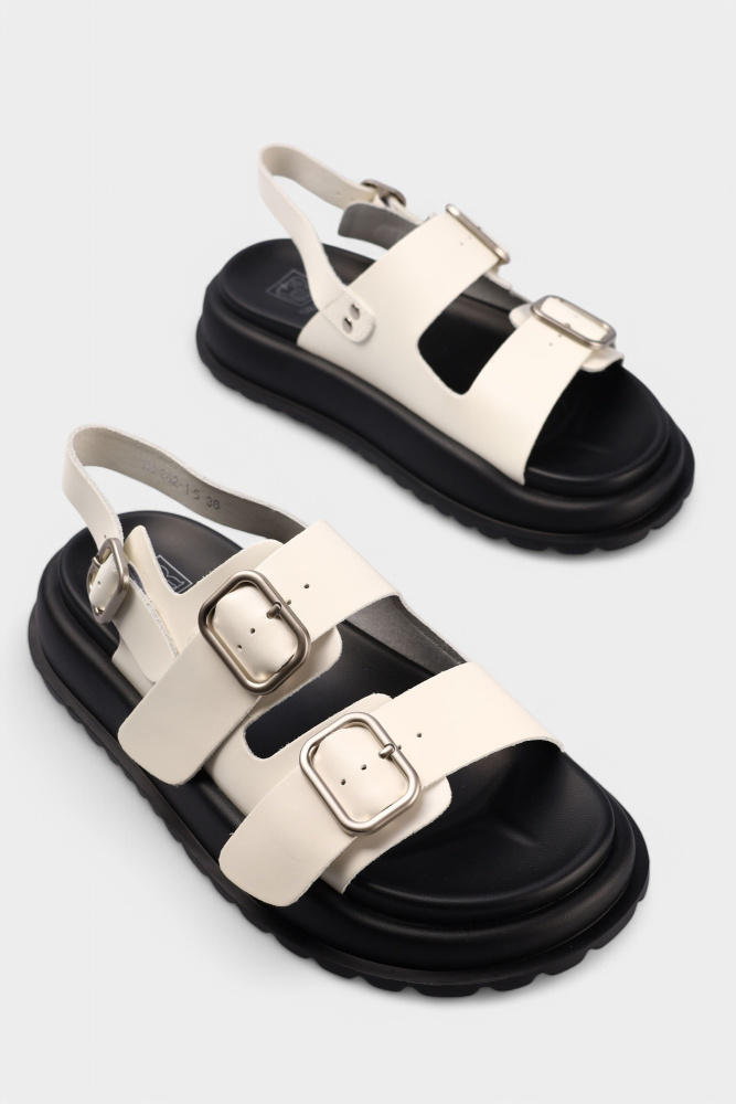 S8-362-1 Сандалии Graciana Белый