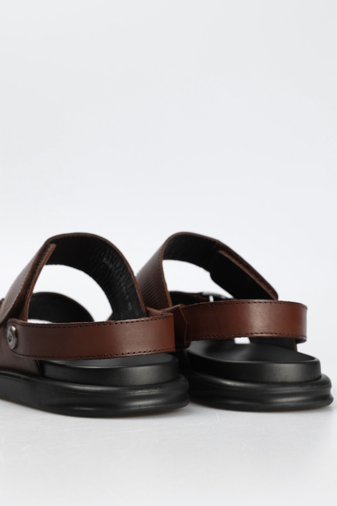 GAM-8220 Сандалии Graciana Коричневый