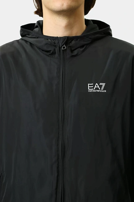 Ветровка EA7