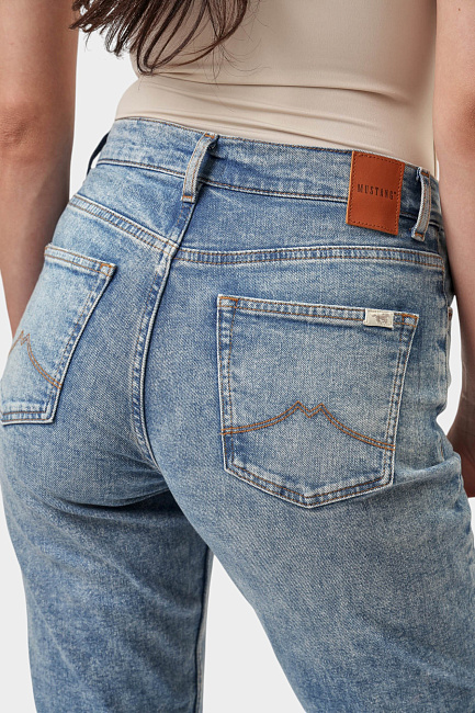 Джинсы Mustang