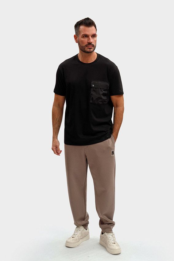 Футболка Armani Exchange Черный